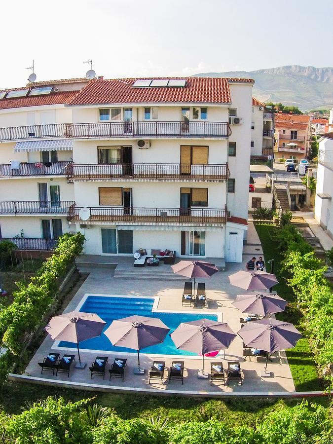 Lct Blue Lions Apartments Podstrana Esterno foto